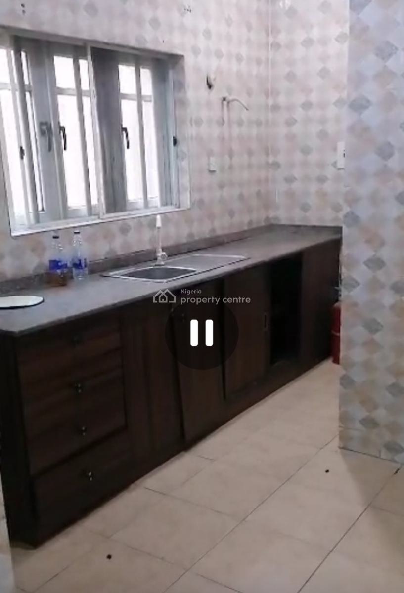 Decent 3 Bedroom Flat Ground Floor, Waterfront Estate, Magodo, Lagos, House for Rent