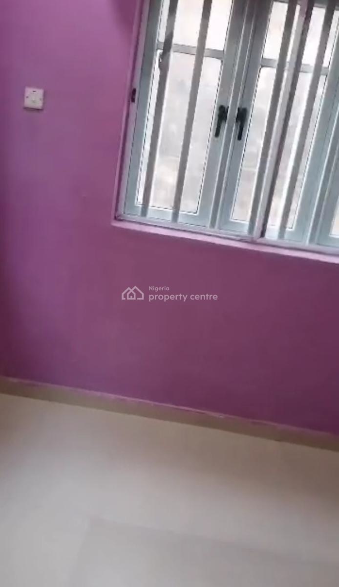 Decent 3 Bedroom Flat Ground Floor, Waterfront Estate, Magodo, Lagos, House for Rent