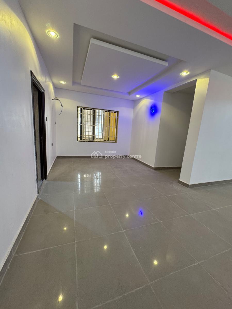 Newly Built and Well Spacious 3 Bedrooms Flats with Bq, Gilmore, Jahi, Abuja, Flat / Apartment for Rent