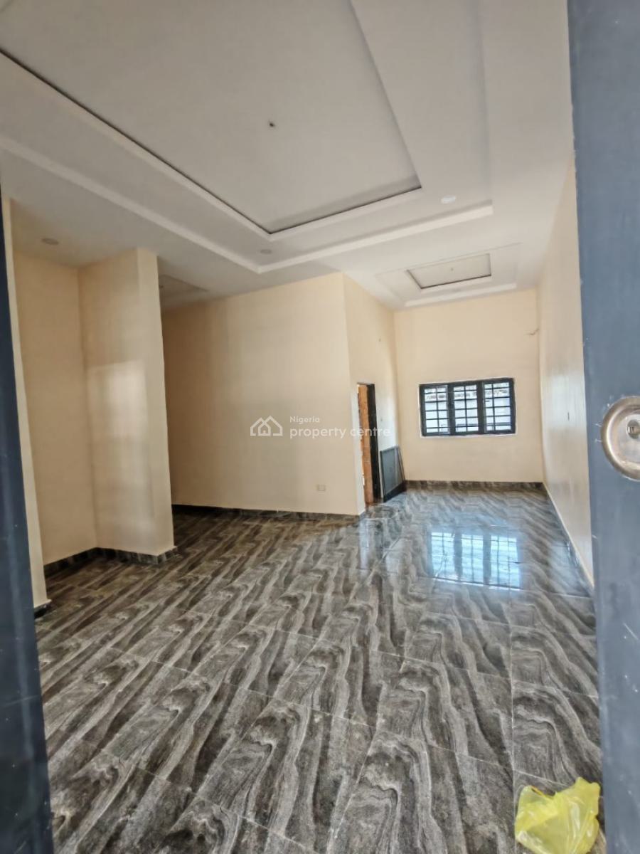 Newly and Spacious 2 Bedroom Apartment, Mabushi, Abuja, Flat / Apartment for Rent