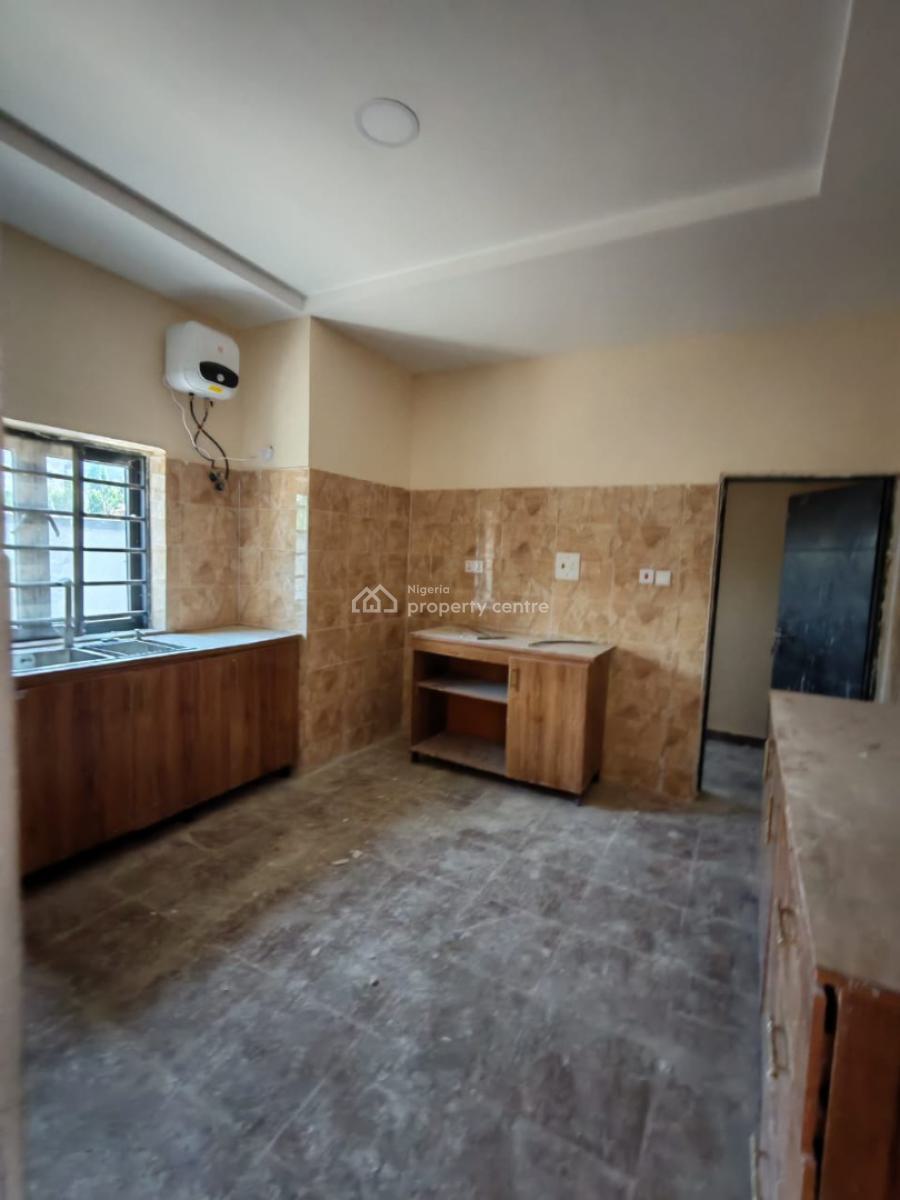Newly and Spacious 2 Bedroom Apartment, Mabushi, Abuja, Flat / Apartment for Rent