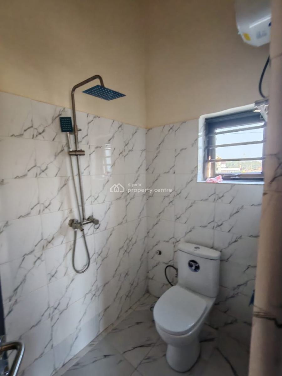 Newly and Spacious 2 Bedroom Apartment, Mabushi, Abuja, Flat / Apartment for Rent