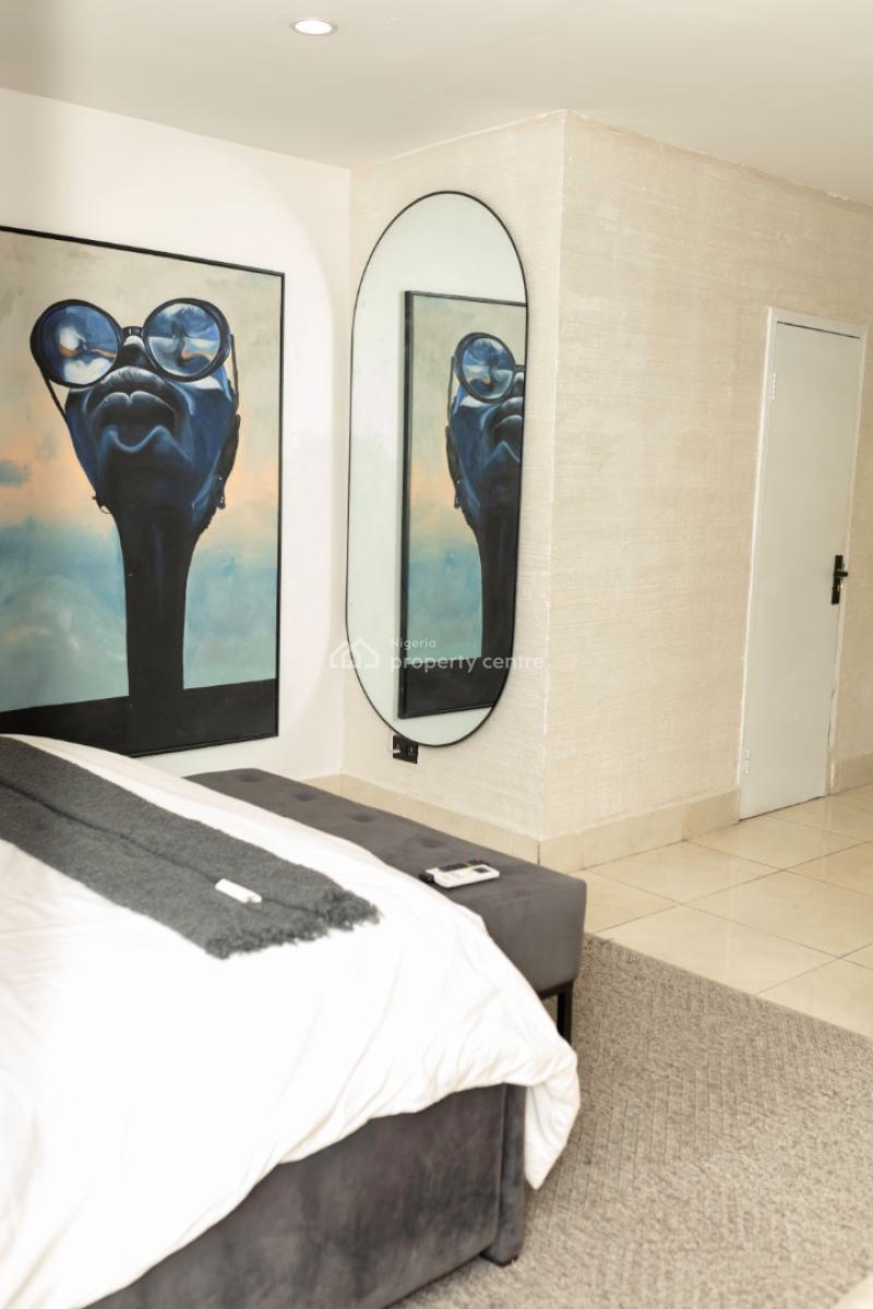 Luxury 2 Bedroom Service Apartment, Westron Close, Lekki Phase 1, Lekki, Lagos, Flat / Apartment Short Let