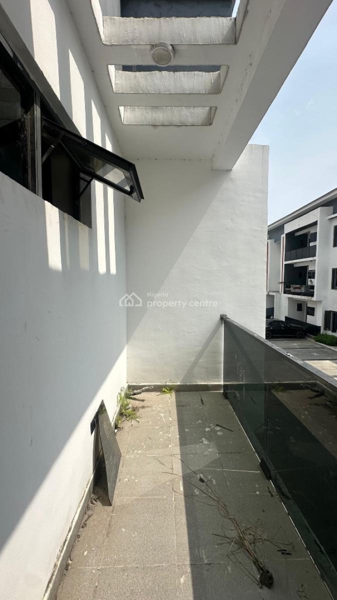 a Classic, Perfectly Built, Terrace 4 Bedroom Duplex in an Estate, Osapa, Lekki, Lagos, Terraced Duplex for Sale
