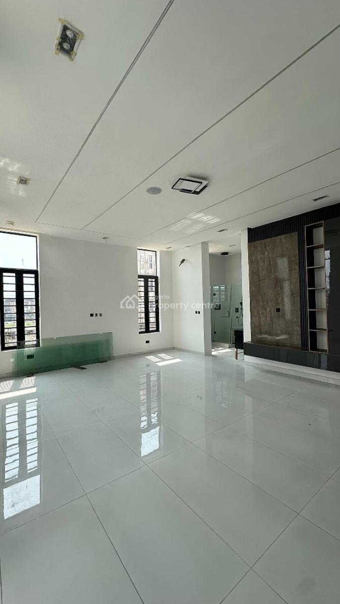 a Splendid and Extreme  Spacious 5 Bedroom Fully Detached  Duplex + Bq, Chevron Toll Gate, Chevron Drive , Chevron, Lekki, Lagos, Detached Duplex for Sale