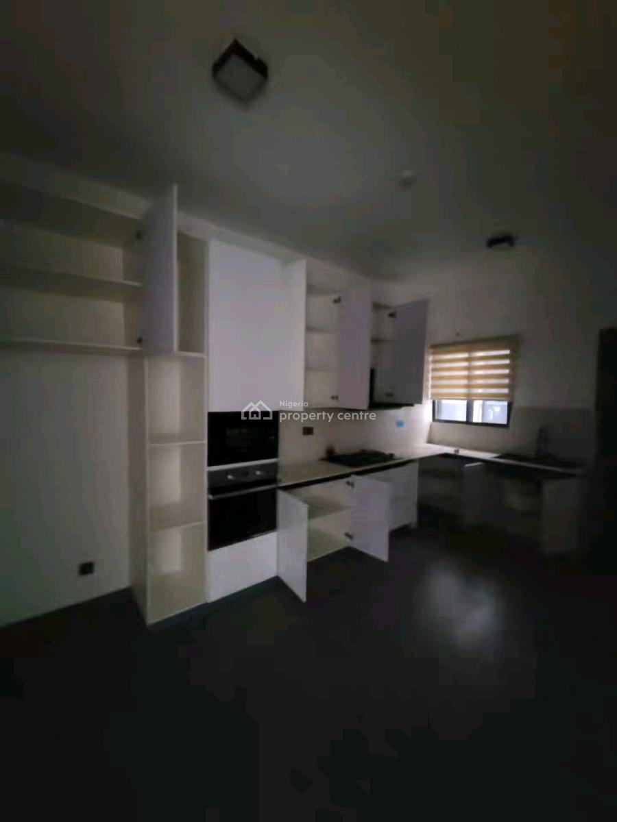 Well Maintained Fully Serviced 4 Bedroom Maisonette with Bq, Lekki Phase 1, Lekki, Lagos, House for Rent