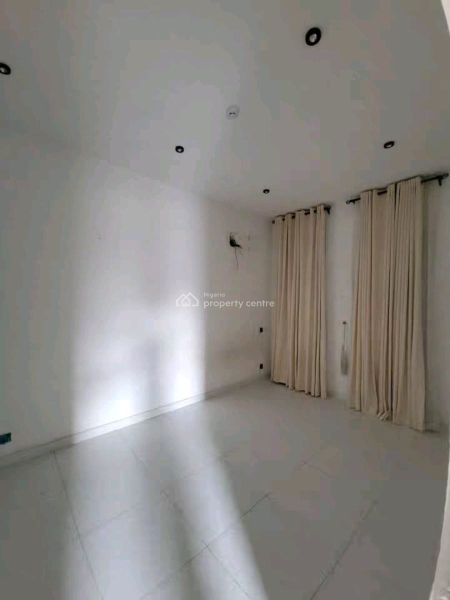 Well Maintained Fully Serviced 4 Bedroom Maisonette with Bq, Lekki Phase 1, Lekki, Lagos, House for Rent