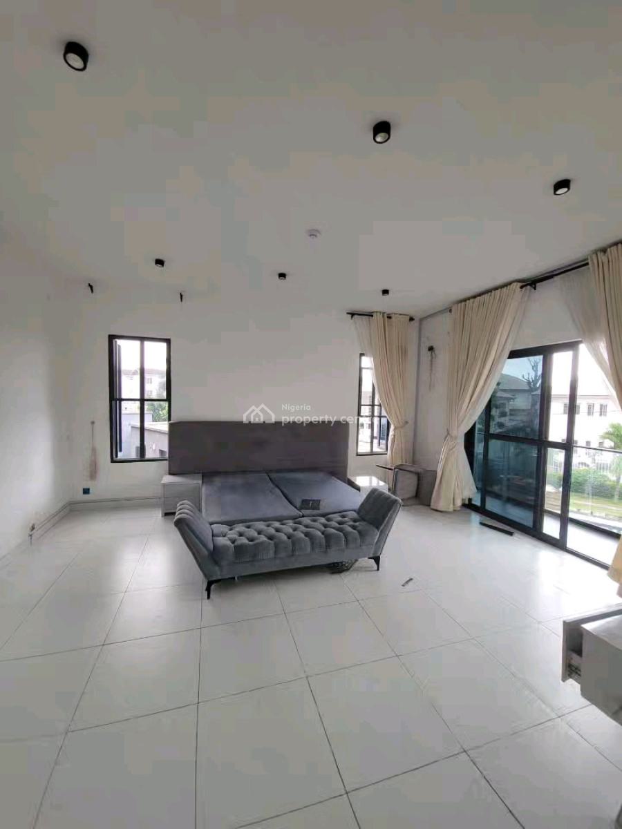 Well Maintained Fully Serviced 4 Bedroom Maisonette with Bq, Lekki Phase 1, Lekki, Lagos, House for Rent