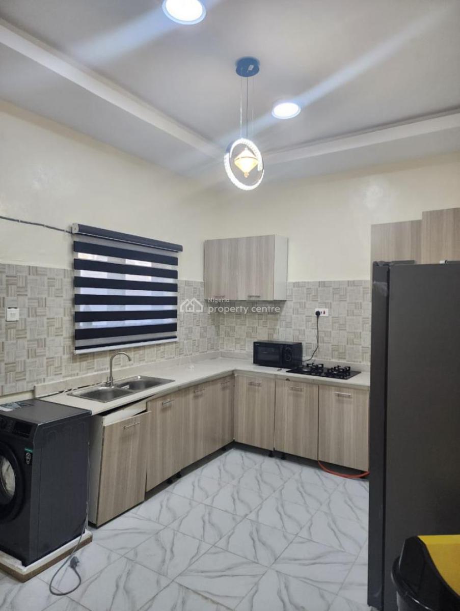 Furnished 3 Bedroom Terrace with Bq, Sangotedo, Ajah, Lagos, Terraced Duplex for Rent