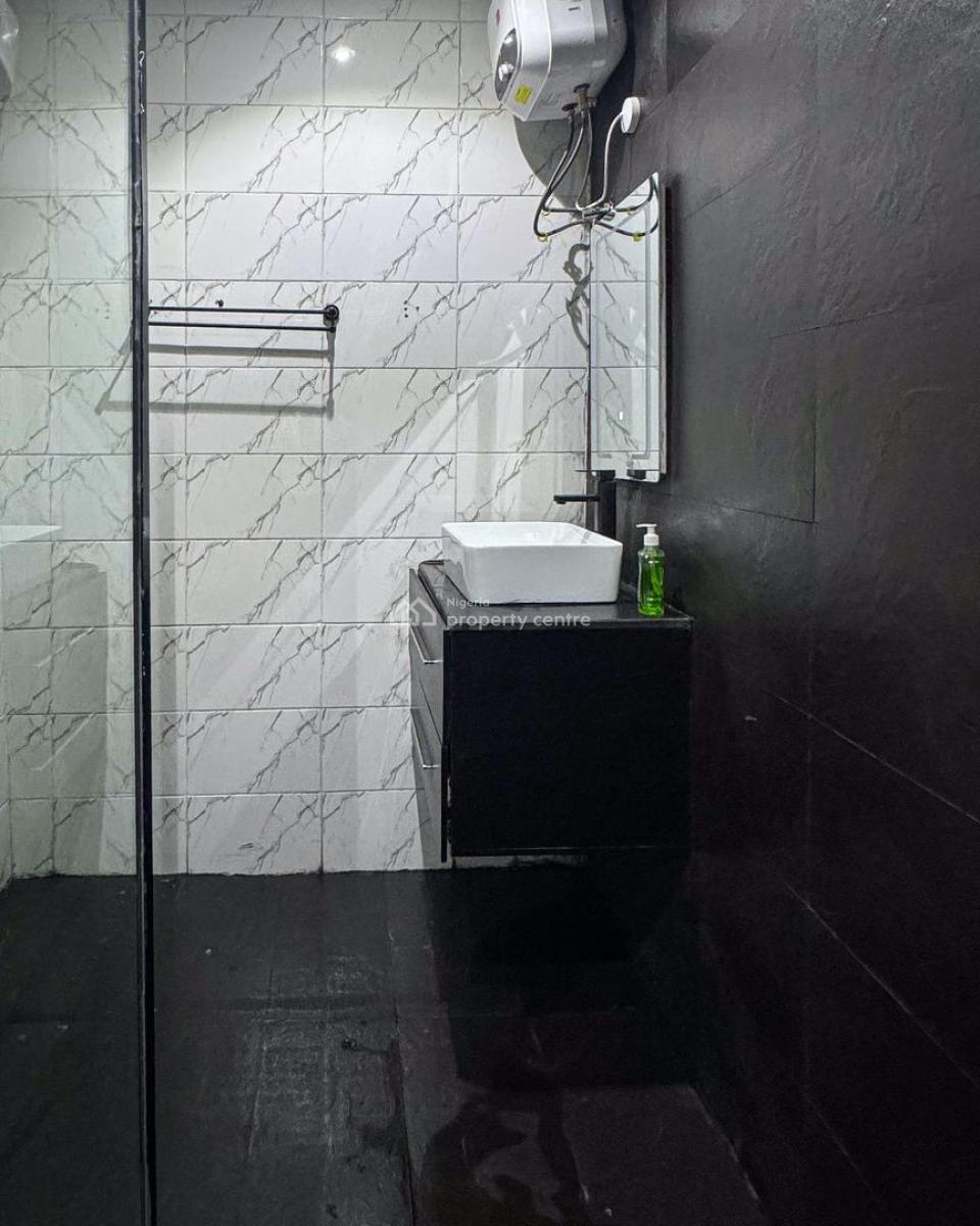 Brand New 3 Bedroom Terrace Apartment, Guzape District, Abuja, Flat / Apartment Short Let