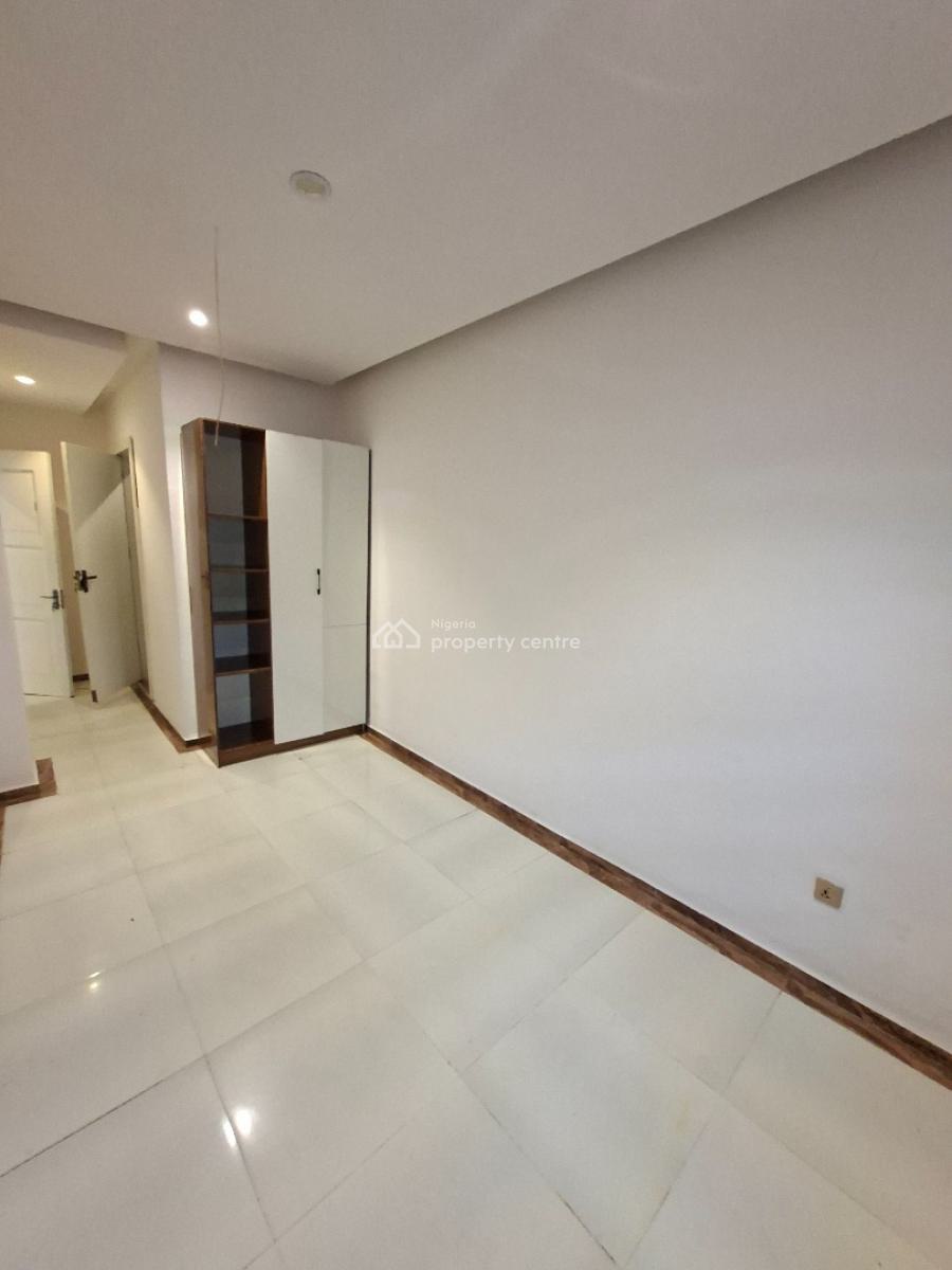 Spacious 4 Bedroom Terrace with 24hours Power, Off Freedom Way, Lekki Phase 1, Lekki, Lagos, Terraced Duplex for Rent