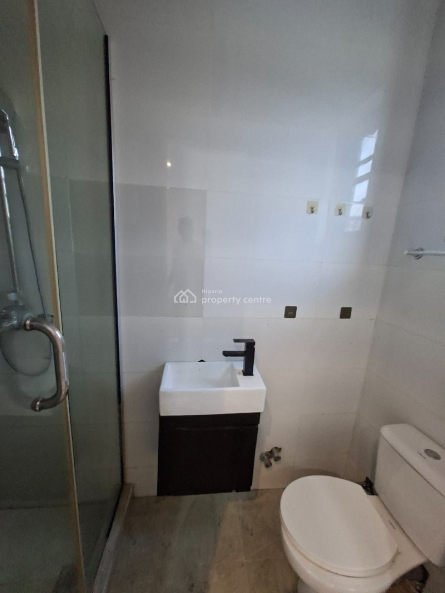 Spacious 4 Bedroom Terrace with 24hours Power, Off Freedom Way, Lekki Phase 1, Lekki, Lagos, Terraced Duplex for Rent