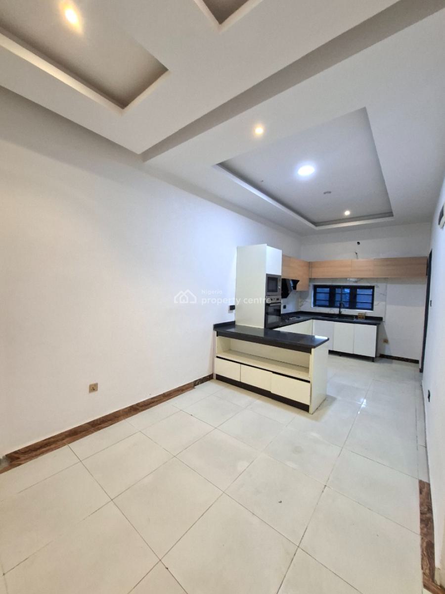 Spacious 4 Bedroom Terrace with 24hours Power, Off Freedom Way, Lekki Phase 1, Lekki, Lagos, Terraced Duplex for Rent