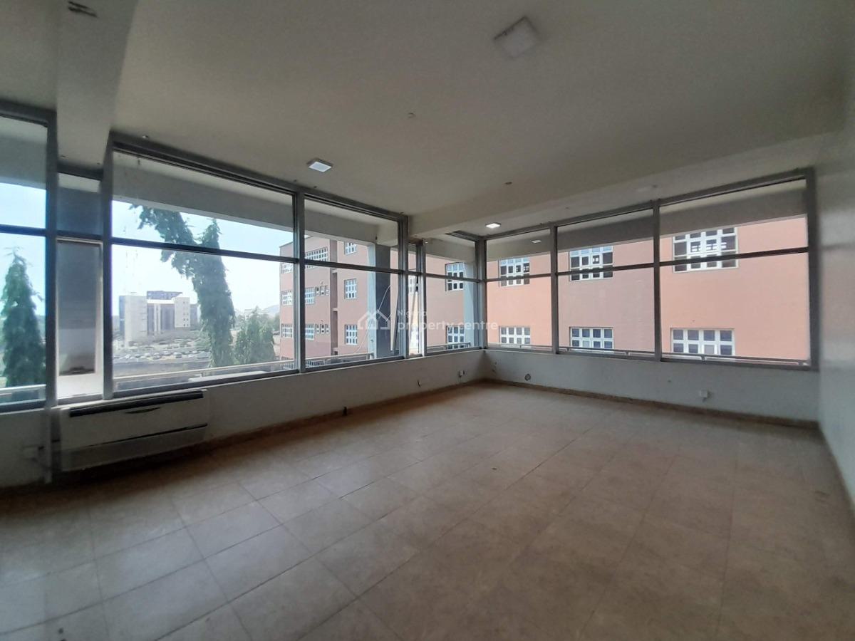 Spacious 110sqm Open-plan Office, Central Business District, Abuja, Office Space for Rent