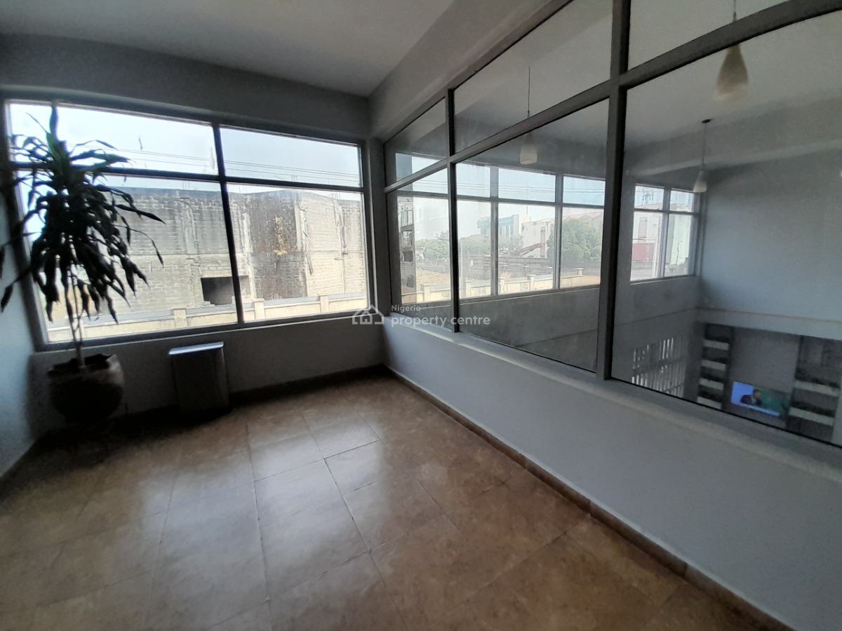 Spacious 110sqm Open-plan Office, Central Business District, Abuja, Office Space for Rent