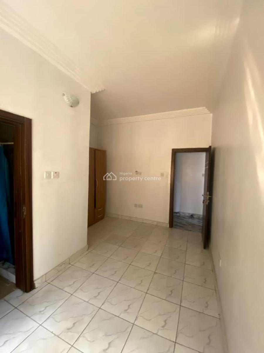 3 Bedroom Apartment, Lekki Phase 1, Lekki, Lagos, Flat / Apartment for Rent