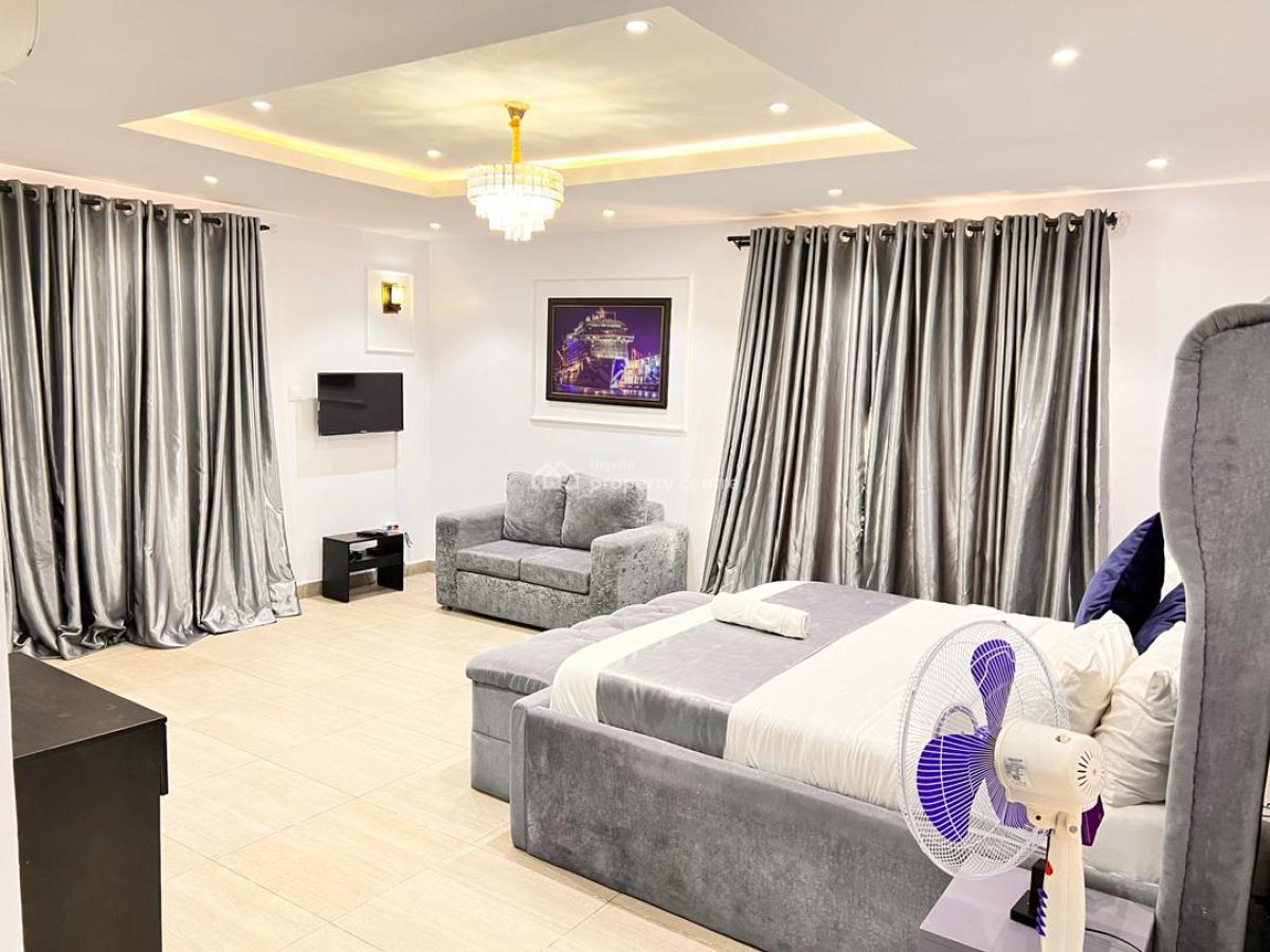 Olaceous 3 Bedroom Grey Suite Apartment, Oniru, Victoria Island (vi), Lagos, Flat / Apartment Short Let