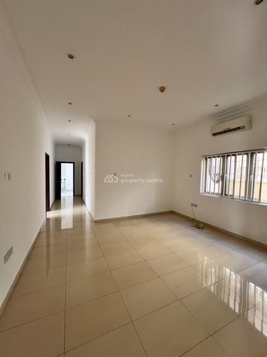 3 Bedroom Flat, Lekki Phase 1, Lekki, Lagos, Flat / Apartment for Rent