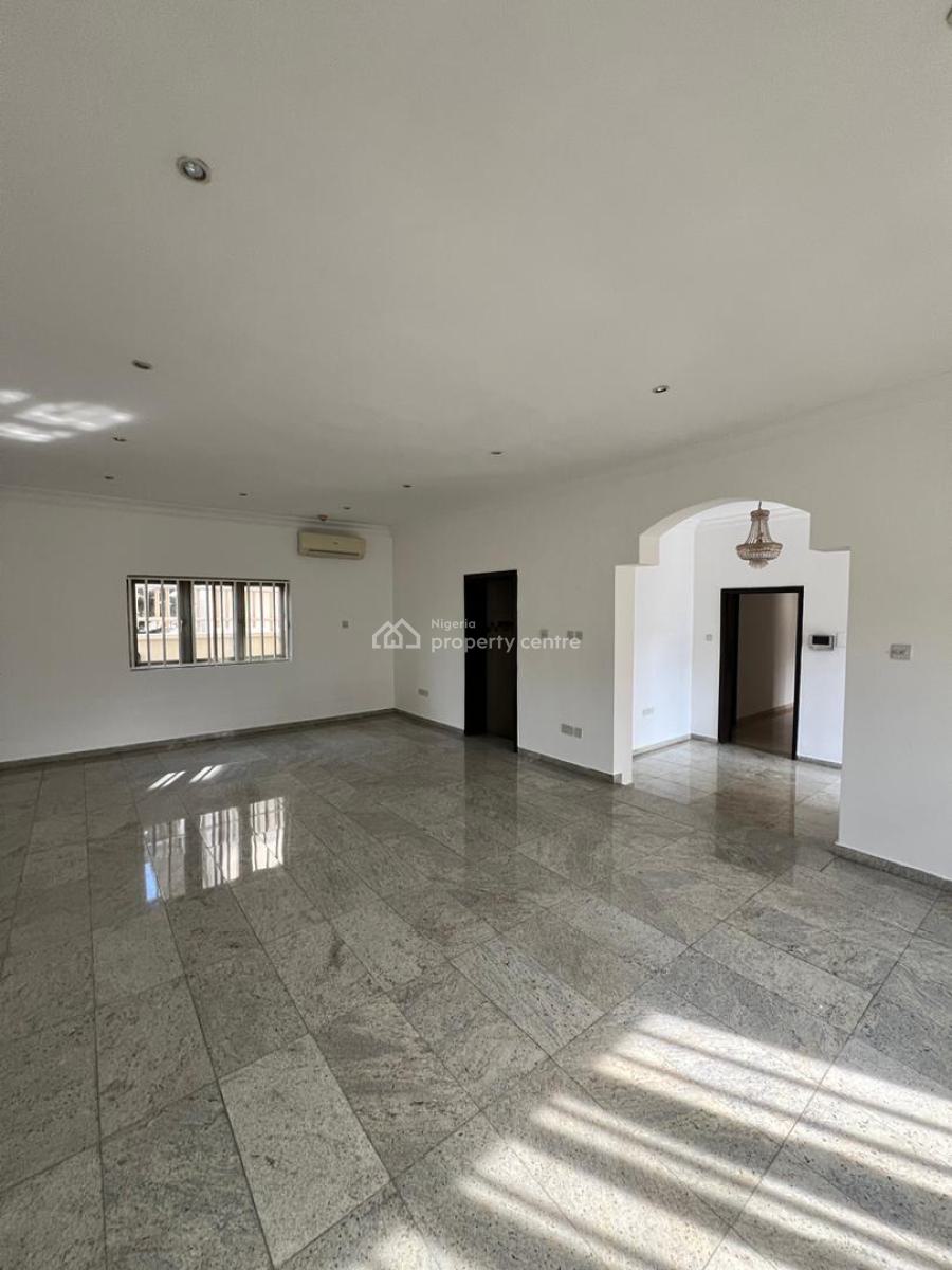 3 Bedroom Flat, Lekki Phase 1, Lekki, Lagos, Flat / Apartment for Rent