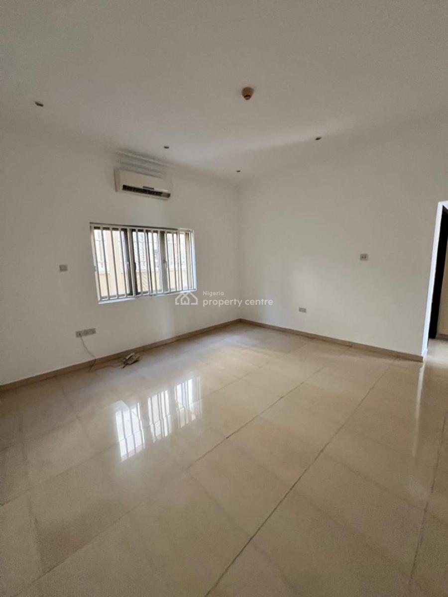 3 Bedroom Flat, Lekki Phase 1, Lekki, Lagos, Flat / Apartment for Rent