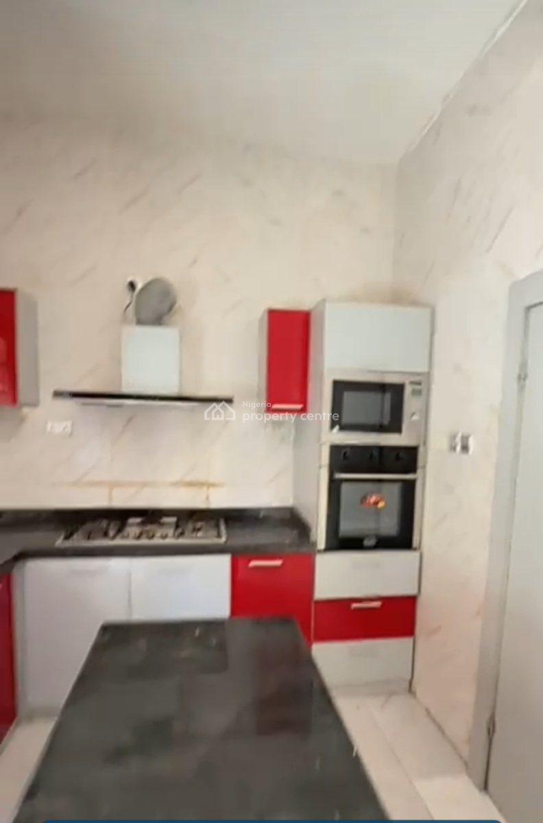 Spacious 1 Bedroom Flat Downstairs with Guest Toilet, Ikota Villa Estate, Ikota, Lekki, Lagos, Mini Flat (room and Parlour) for Rent