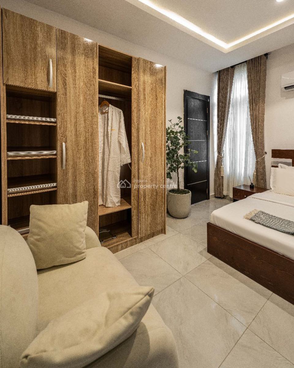 Exquisitely Furnished and Fully Serviced 2-bedroom Apartment, Ologolo, Lekki Phase 1, Lekki, Lagos, House for Sale
