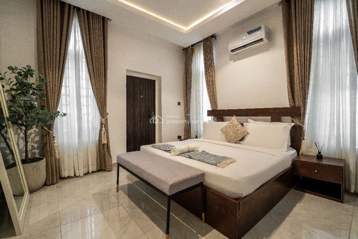 Exquisitely Furnished and Fully Serviced 2-bedroom Apartment, Ologolo, Lekki Phase 1, Lekki, Lagos, House for Sale