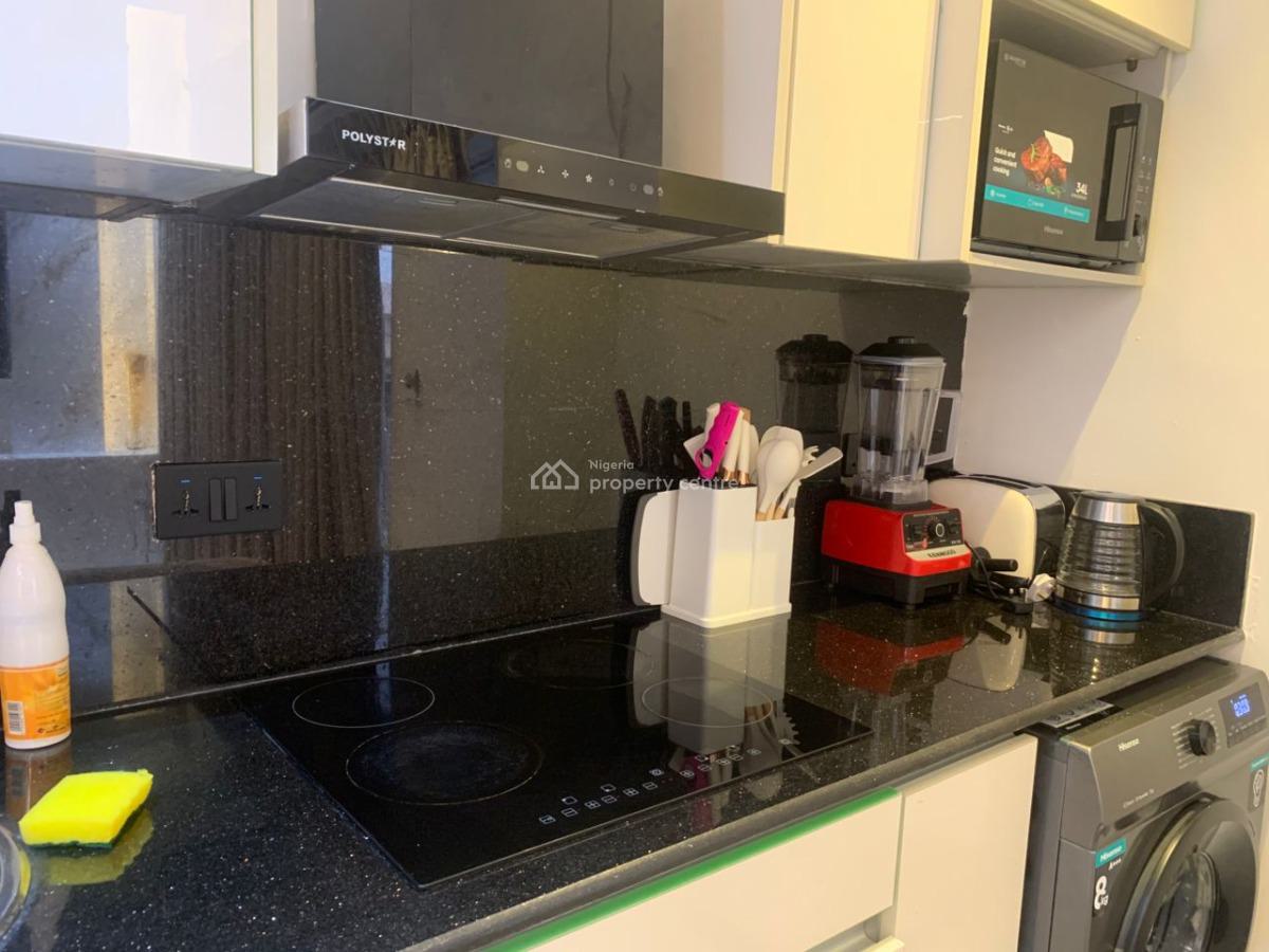 Luxury 1 Bedroom Apartment, Admiralty Way, Lekki Phase 1, Lekki, Lagos, Mini Flat (room and Parlour) Short Let