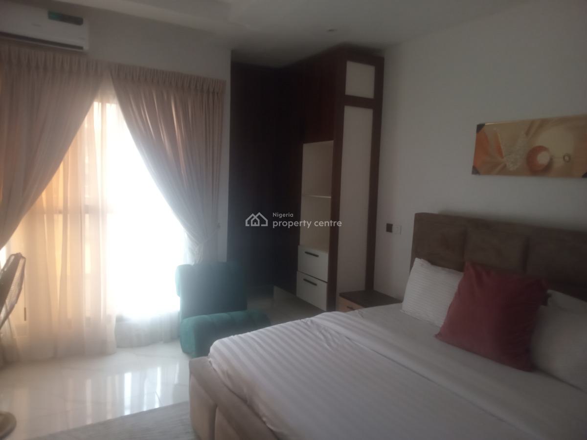 2 Bedrooms Apartment, Behind Freedom Way, Ikate, Lekki, Lagos, Flat / Apartment for Rent