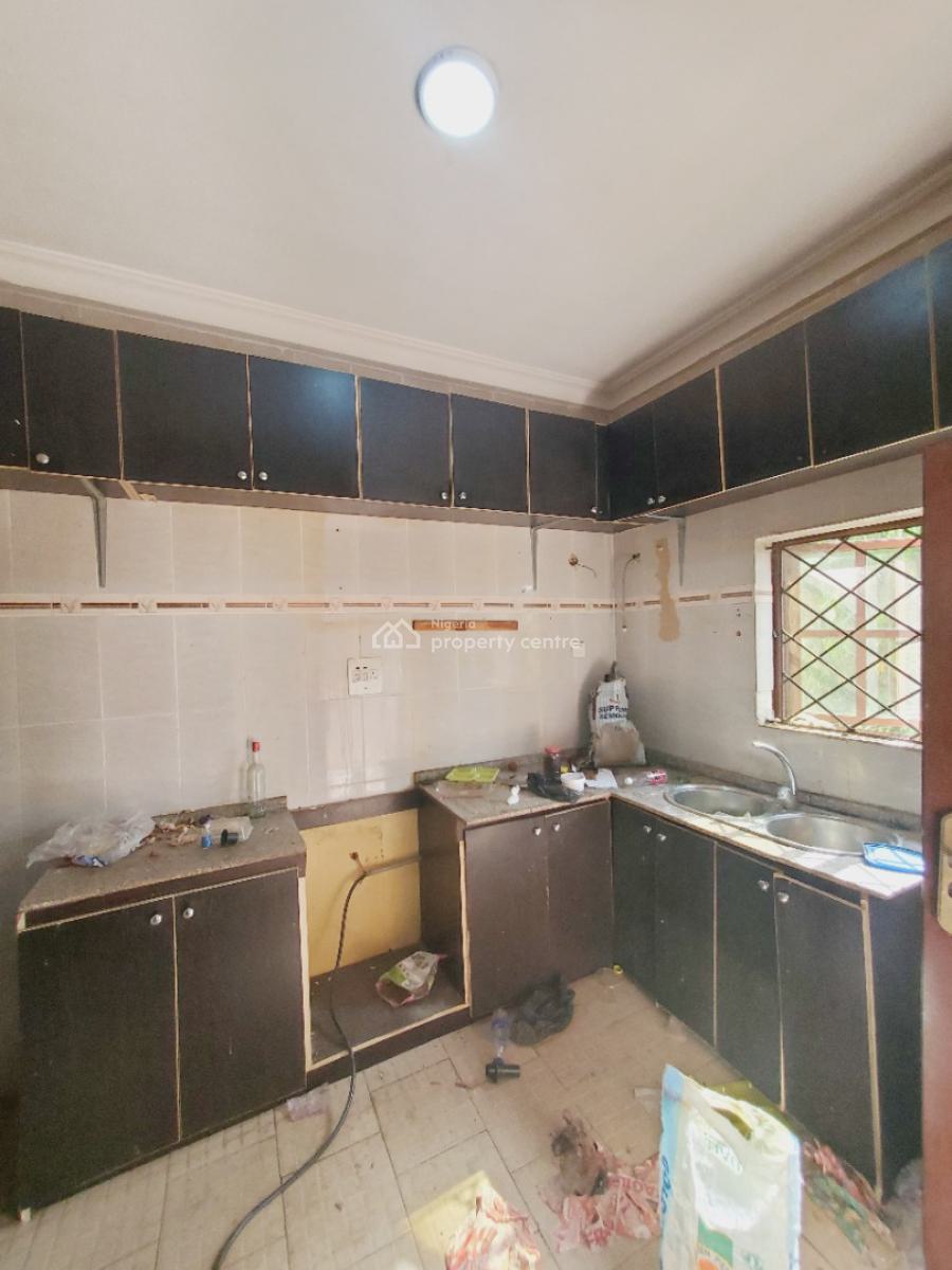 Massive Luxurious 3 Bedroom Flat with Study Room, By American International School, Durumi, Abuja, Flat / Apartment for Rent