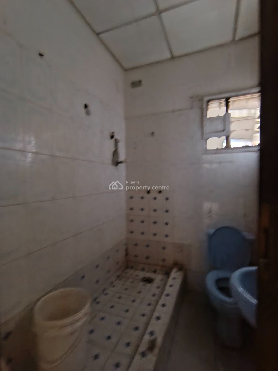3 Bedroom Flat, After Ologolo, By Igboefon, Lekki, Lagos, Flat / Apartment for Rent