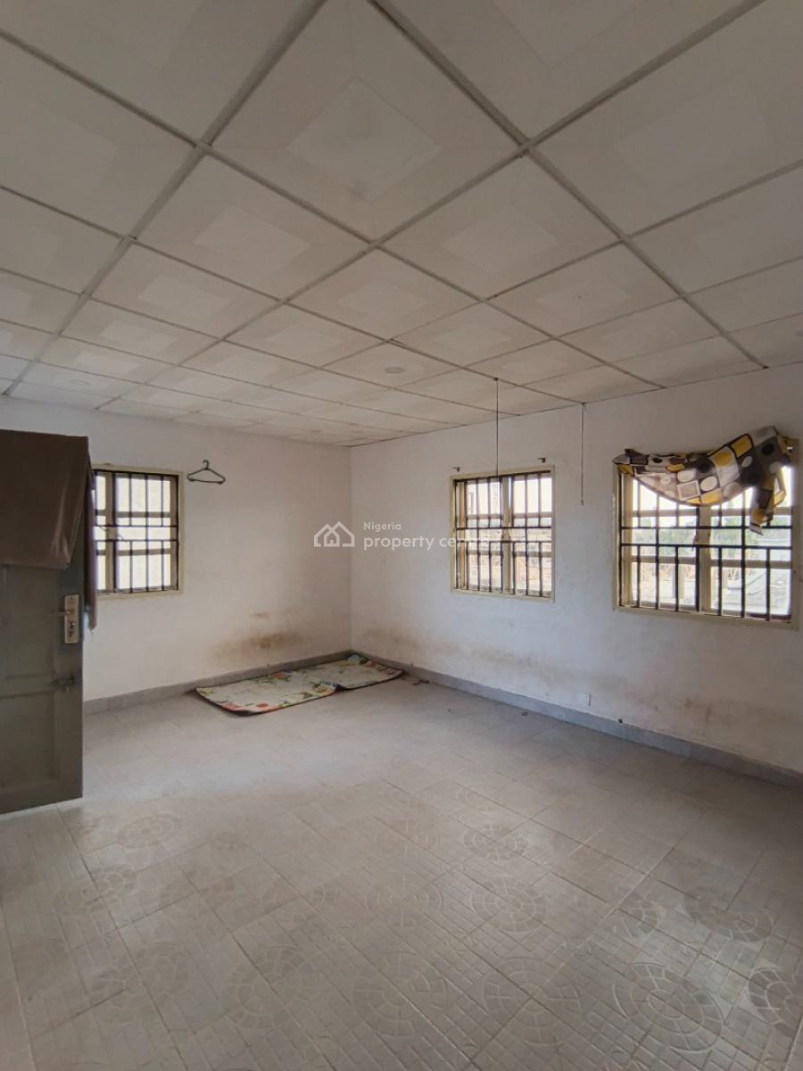 3 Bedroom Flat, After Ologolo, By Igboefon, Lekki, Lagos, Flat / Apartment for Rent