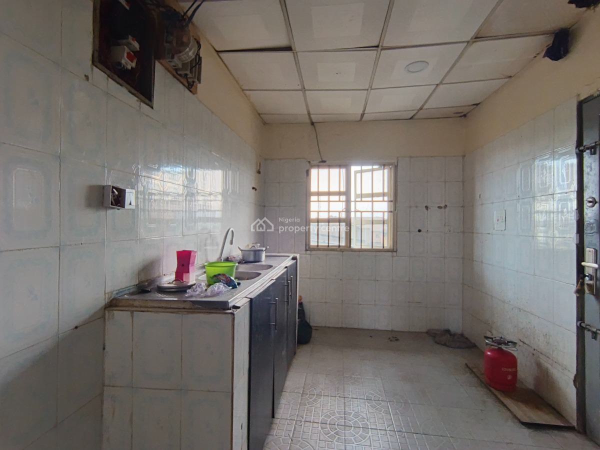 3 Bedroom Flat, After Ologolo, By Igboefon, Lekki, Lagos, Flat / Apartment for Rent