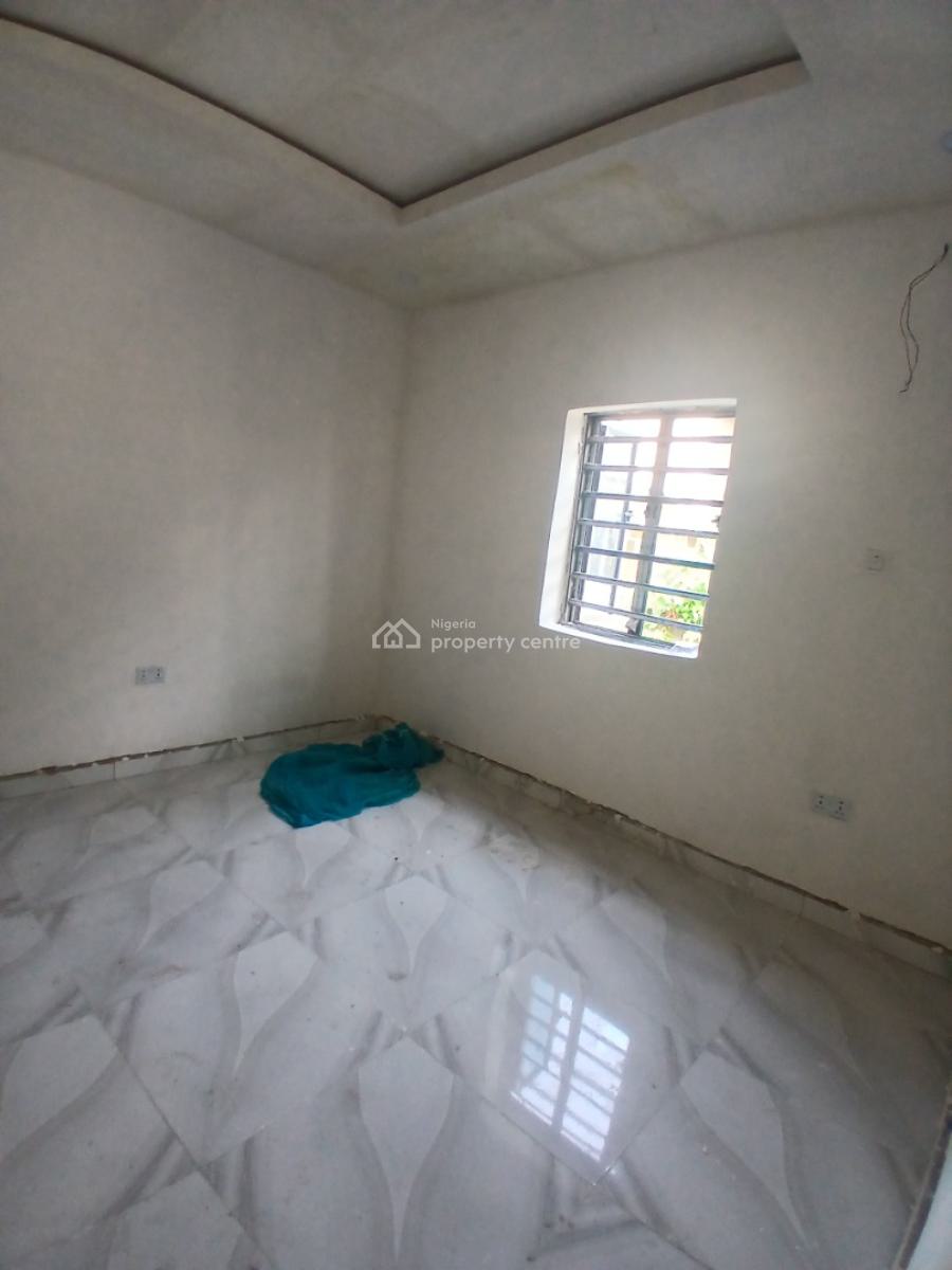 Room and Parlour, Newtown Estate, Ogombo, Ajah, Lagos, Mini Flat (room and Parlour) for Rent