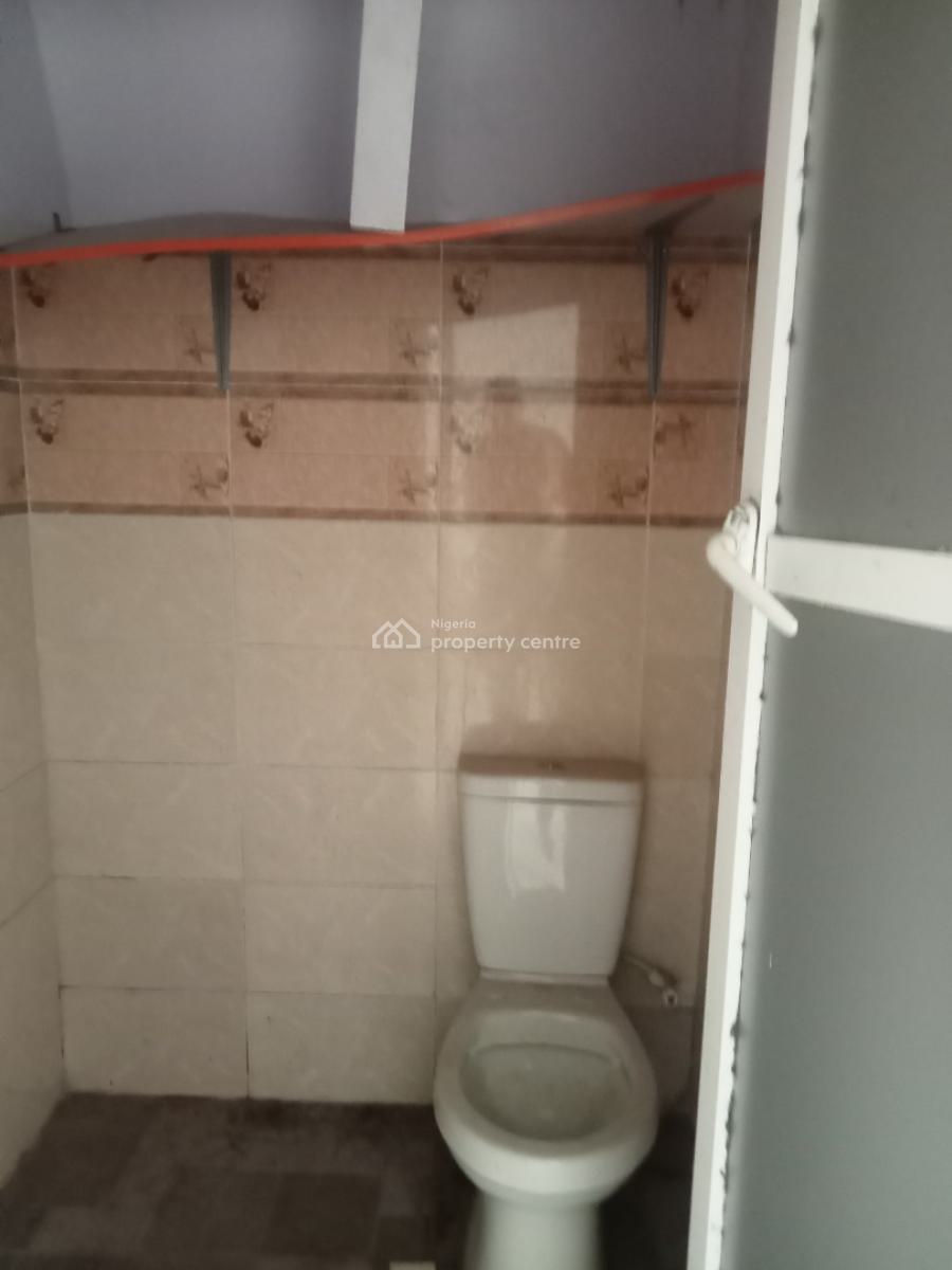 40sqmt Open Space, Off College Road, Ogba, Ikeja, Lagos, Shop for Rent