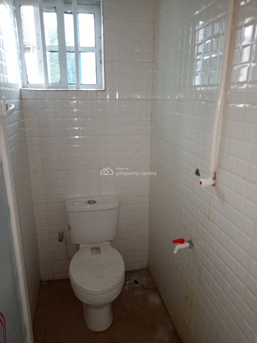 2 Bedroom Luxury Apartment Upstairs, Phase 2, Oribanwa, Ibeju Lekki, Lagos, Flat / Apartment for Rent