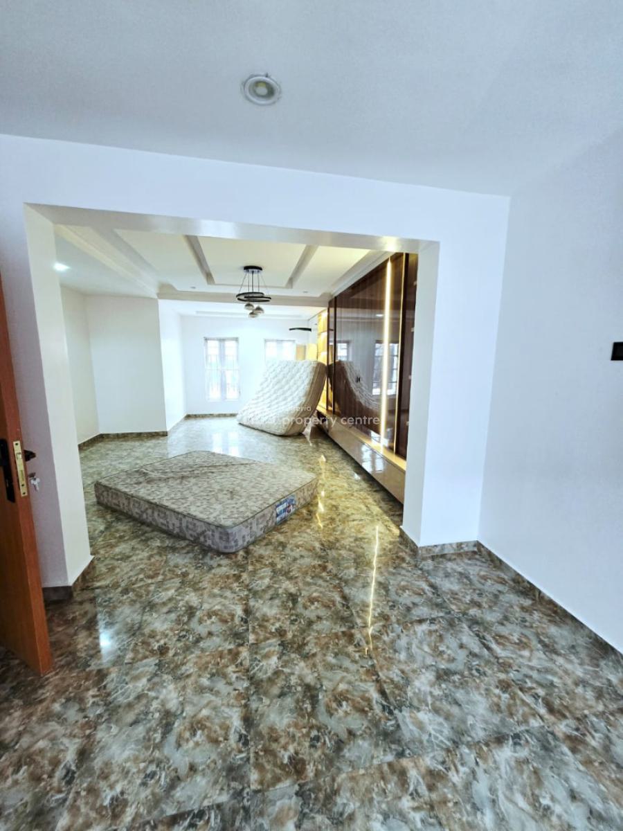 Well-maintained & Spacious 3-bedroom Semi-furnished Duplex, Osborne, Ikoyi, Lagos, Terraced Duplex for Rent