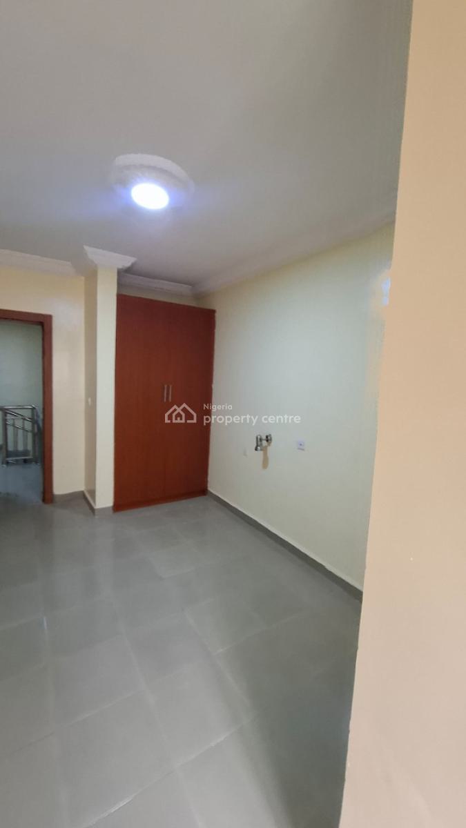Standard 3 Bedroom Terrace Duplex, with Pool, Lekki Phase 1, Lekki, Lagos, Terraced Duplex for Rent