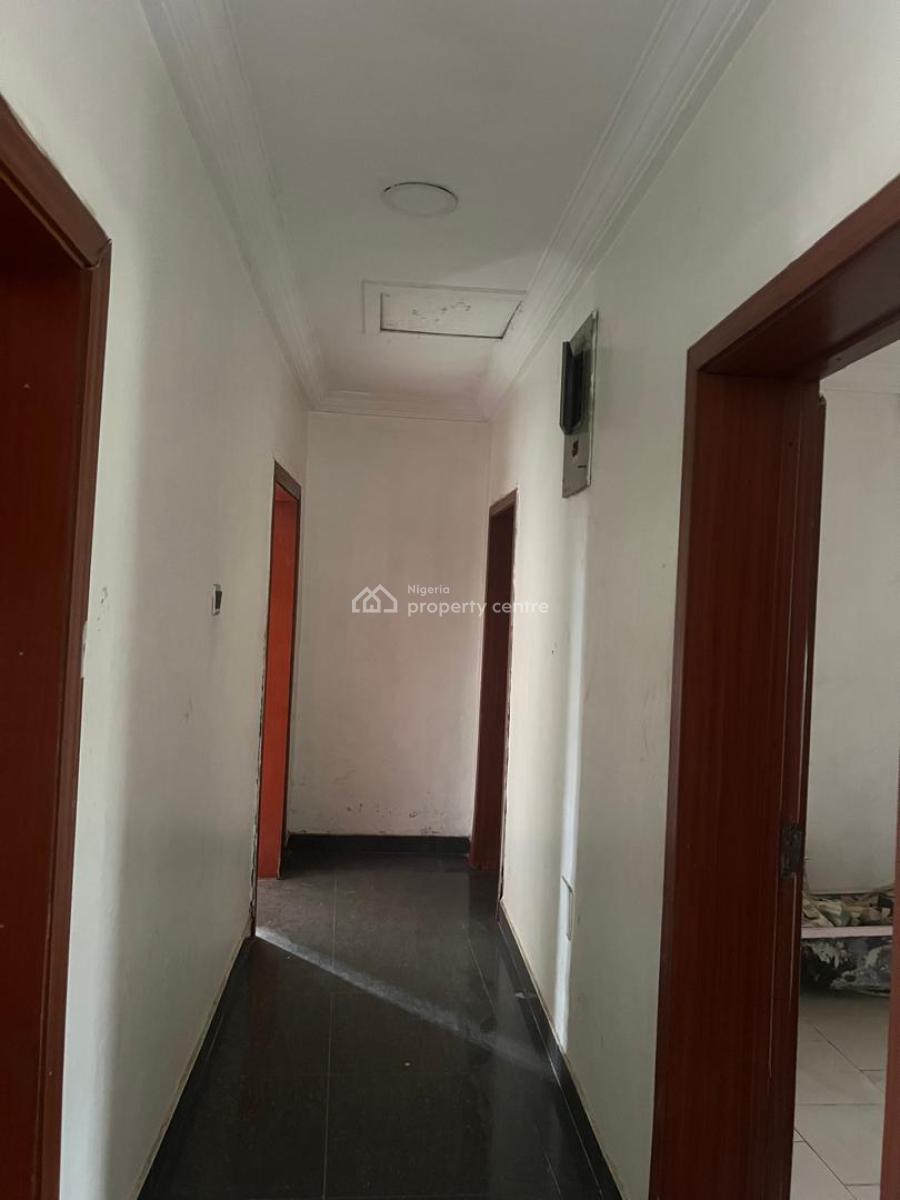 Spacious 3 Bedroom Apartment, Adeniyi Jones, Ikeja, Lagos, Flat / Apartment for Rent