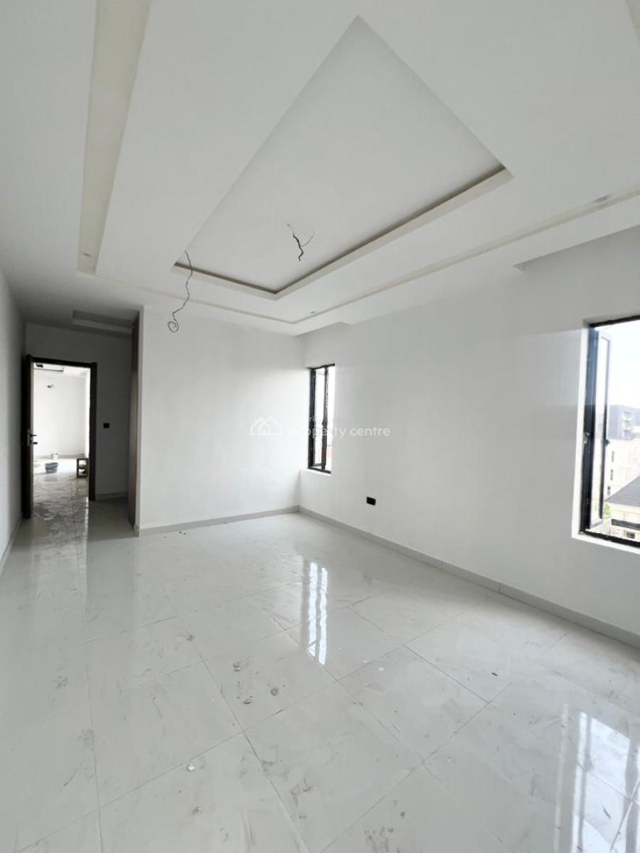 Classic 3 Bedroom Apartment with Bq and Pool in a Secure Estate, Ikate, Lekki, Lagos, Flat / Apartment for Sale