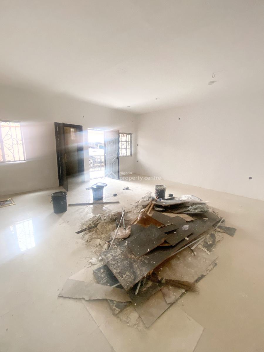 Luxury 3 Bedroom Flat, Olowora, Omole Phase 2, Ikeja, Lagos, Flat / Apartment for Rent