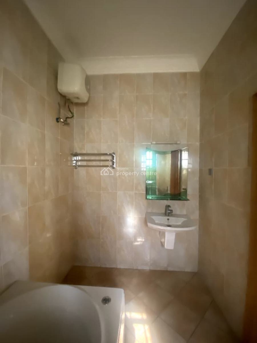 Lovely 4 Bedroom Fully Detached Duplex with Two Bq  in a Secure Estate, Lekki Phase 1, Lekki, Lagos, Detached Duplex for Rent