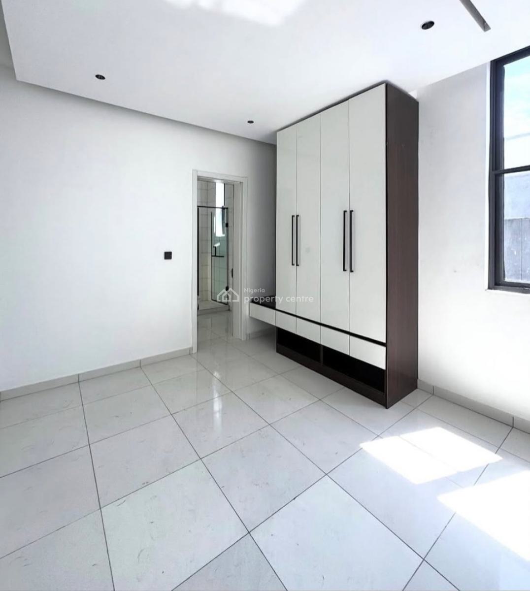 Units of Luxury 2 Bedroom Apartments, Oniru, Victoria Island (vi), Lagos, Block of Flats for Sale