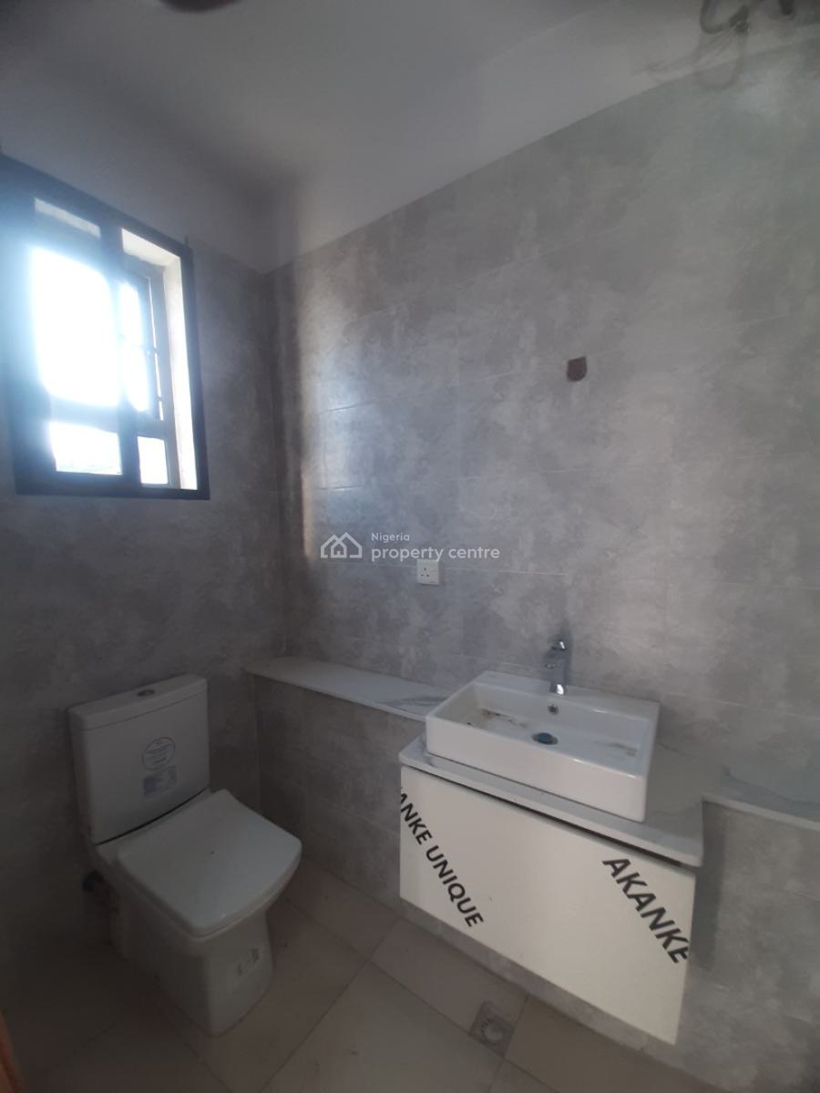 2 Bedroom Flat, Before Chevron Drive 2nd Toll Gate Axis, Ologolo, Lekki, Lagos, Flat / Apartment for Rent