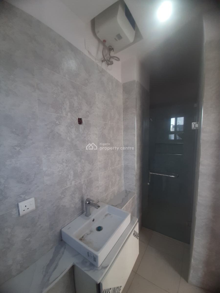 2 Bedroom Flat, Before Chevron Drive 2nd Toll Gate Axis, Ologolo, Lekki, Lagos, Flat / Apartment for Rent