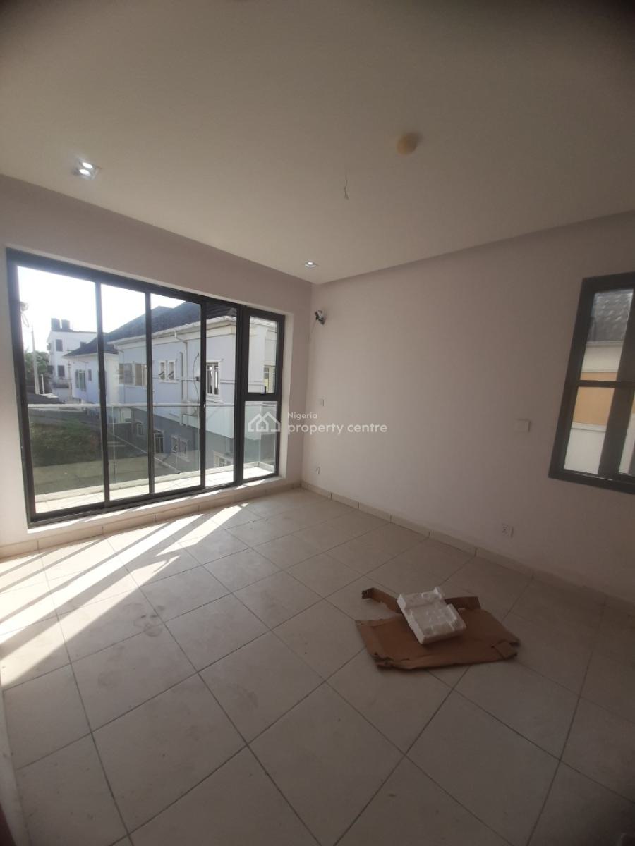 2 Bedroom Flat, Before Chevron Drive 2nd Toll Gate Axis, Ologolo, Lekki, Lagos, Flat / Apartment for Rent