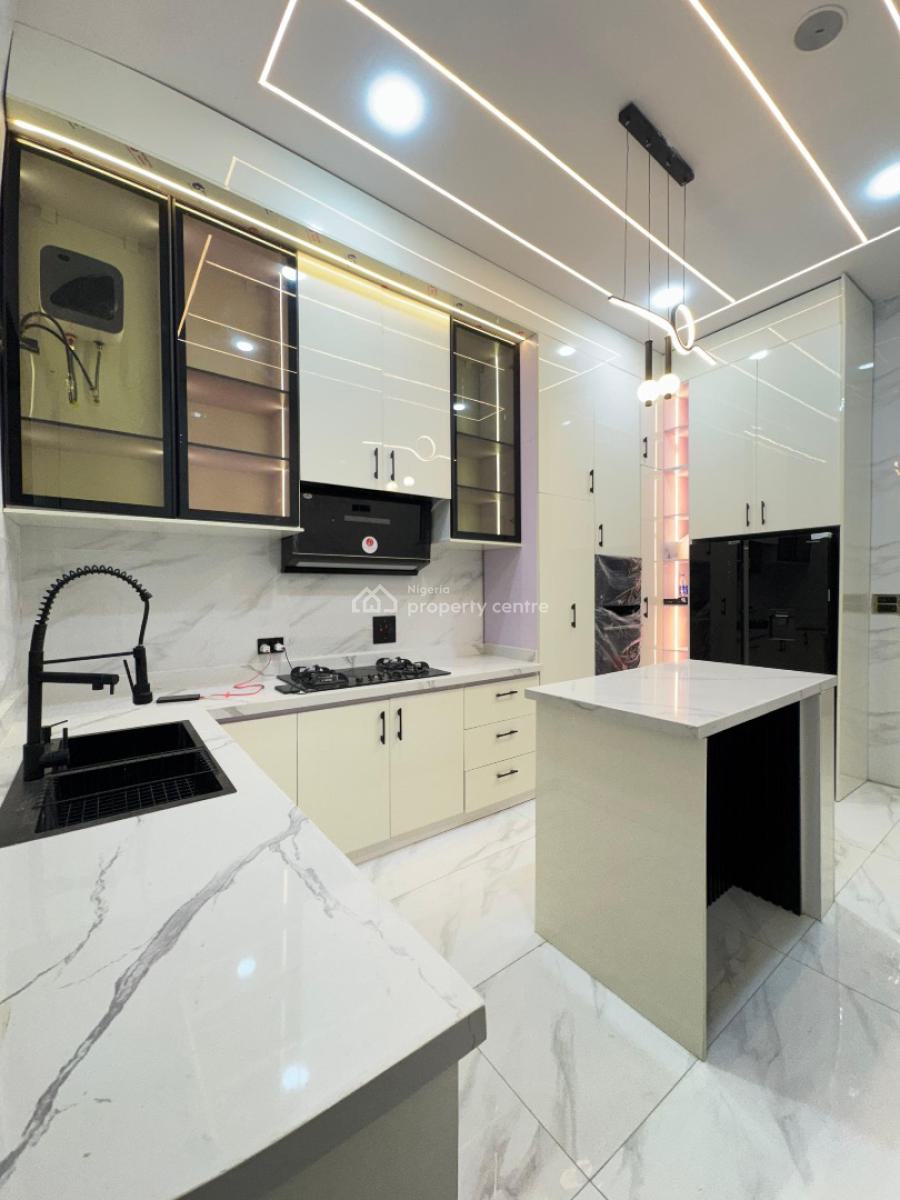 Magnificent 5 Bedrooms with a Private Cinema & Pool & Gym, Ikota, Lekki, Lagos, Detached Duplex for Sale