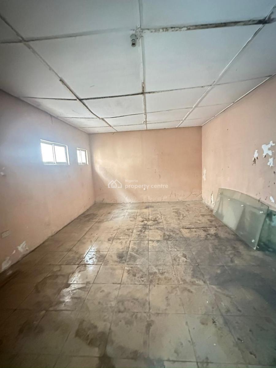 Commercial Building, Victoria Island (vi), Lagos, Commercial Property for Rent