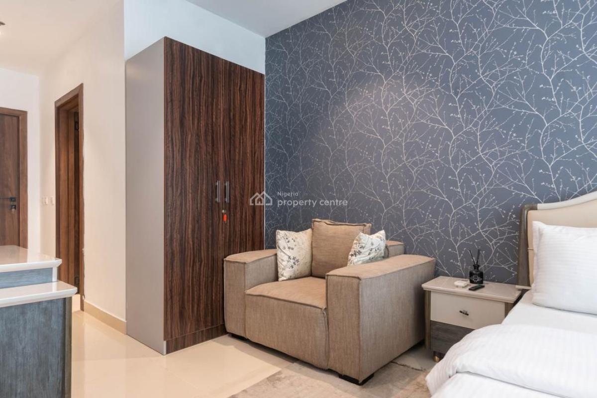 Our Brand New Spacious 3 Bedroom Luxury Airbnb with a Ps5, Bathtub and, Lekki Phase 1, Lekki, Lagos, Flat / Apartment Short Let