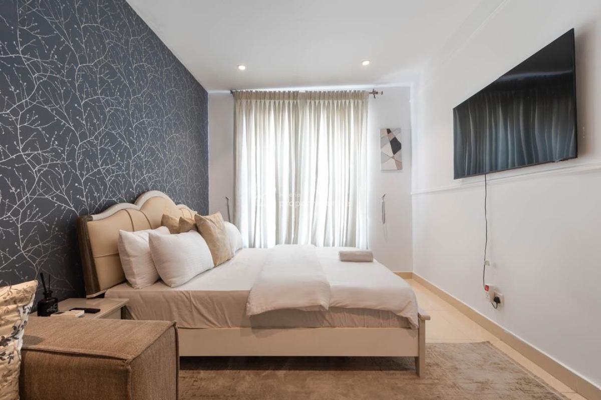 Our Brand New Spacious 3 Bedroom Luxury Airbnb with a Ps5, Bathtub and, Lekki Phase 1, Lekki, Lagos, Flat / Apartment Short Let